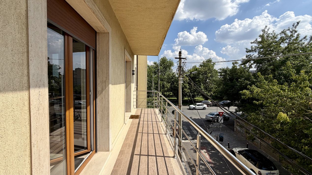 Apartament 237 mp  Barbu Văcărescu – Tei | Vedere Parcul Circului | Garaj – fotografia 9 din 19