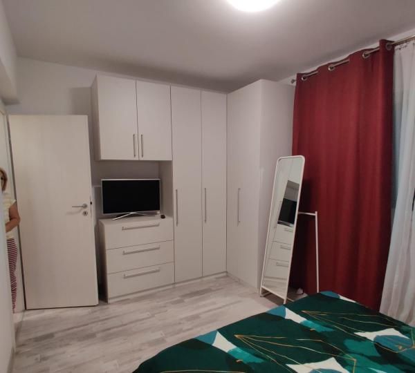 3 Camere de inchiriat | Berceni | Metrou | Parcare | Centrala | 72mp – fotografia 2 din 8