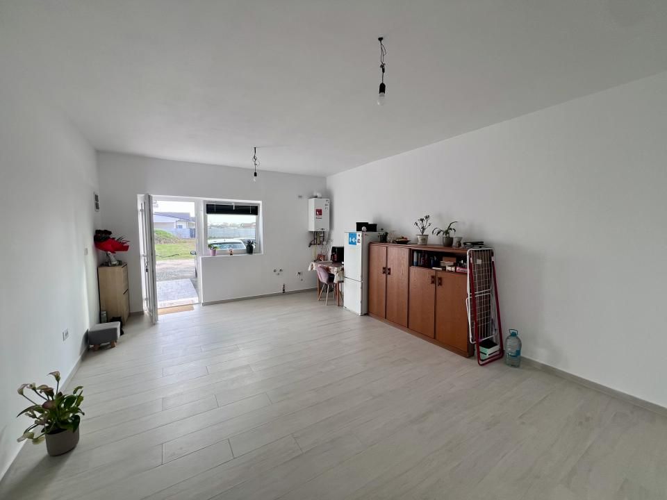 Apartament 2 camere, 44 mp utili + terasa 20 mp - Mosnita Veche – fotografia 1 din 8