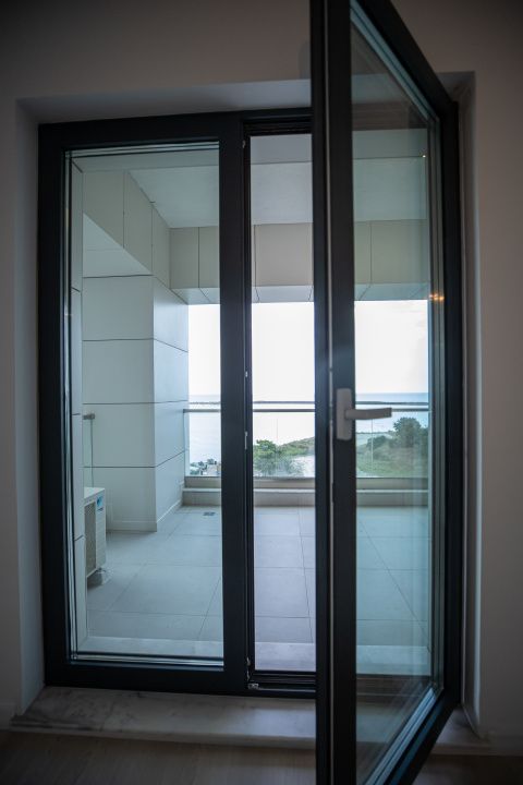 EXCLUSIVITATE Apartament PREMIUM CU VEDERE FRONTALĂ LA MARE – FALEZA NORD – fotografia 35 din 55
