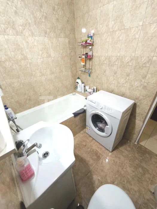 Garsoniera de vanzare in Zorilor langa Piata Agro cu balcon la cheie – fotografia 4 din 7