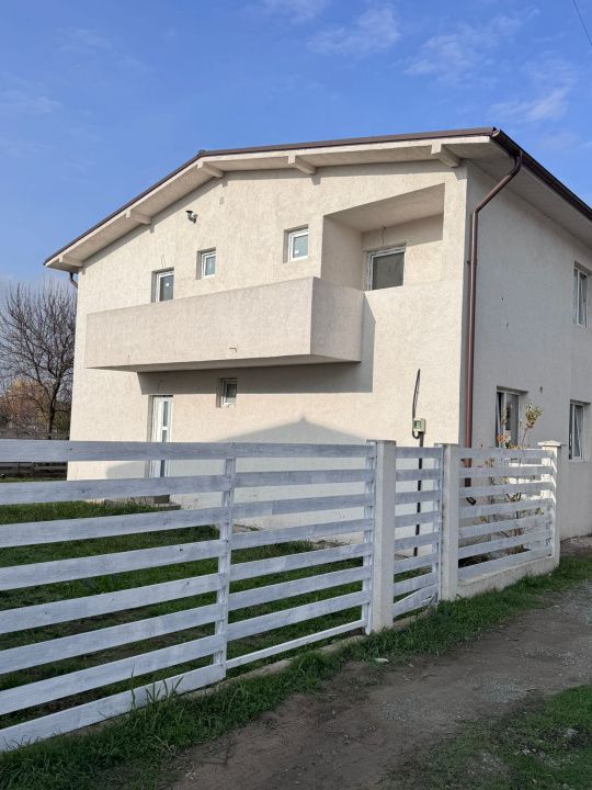 Duplex P+1 de Vânzare Valu lui Traian | 4 Dormitoare | Teren 280 mp – fotografia 2 din 14