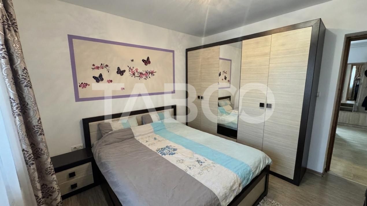 Apartament modern 3 camere 2 balcoane 63mpu Pictor BRANA SELIMBAR – fotografia 2 din 9