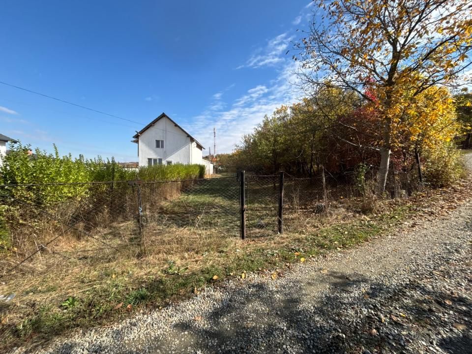 Teren intravilan 1198 mp - Turnu Roşu, Sibiu – fotografia 1 din 12