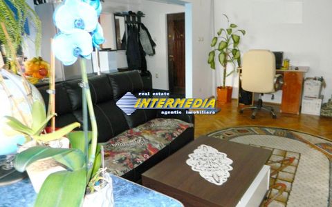 Apartament 2 camere de vanzare Cetate zona Mercur