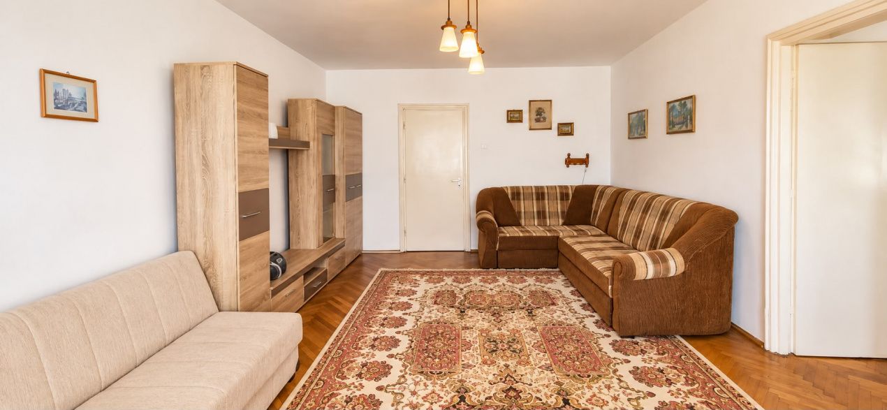 Apartament cu 2 camere in zona Patria – fotografia 2 din 7