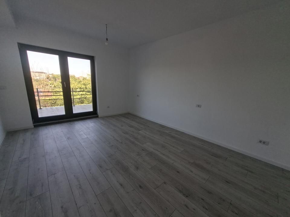 Vila finalizata Aleea Tudor Neculai, Ideal Residence, V Adanca, te muti imediat – fotografia 12 din 15