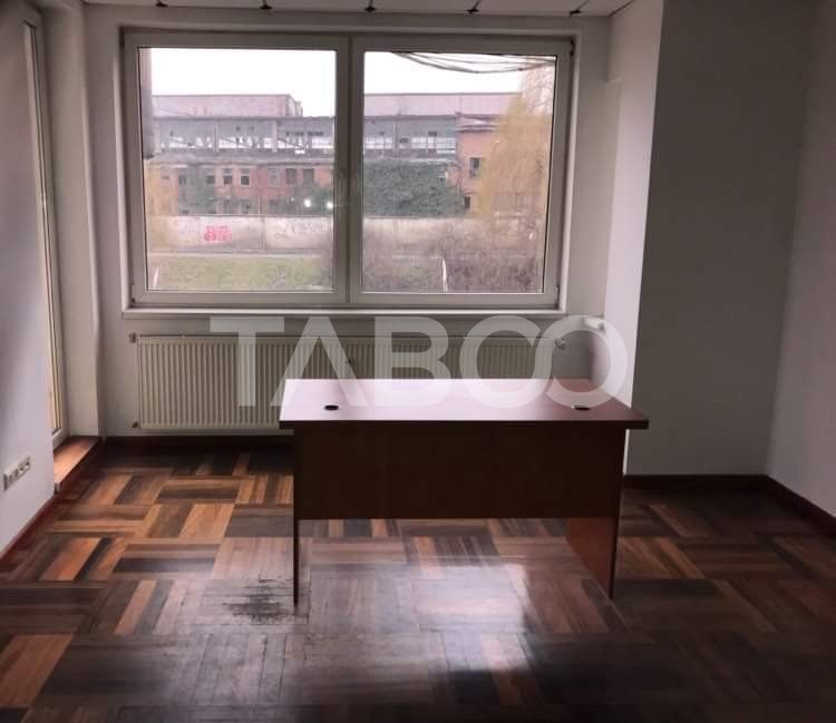 Spatiu de birouri decomandat 4 incaperi generoase zona Terezian Sibiu – fotografia 2 din 12