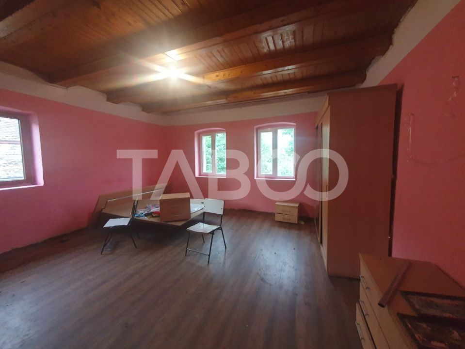 Casa de vanzare in Grid 87 mp utili + anexe beci si sura – fotografia 3 din 5