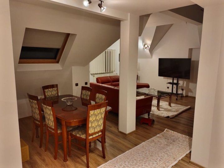 2 Camere de inchiriat|Central |Sauna| Piscina Interioara| Sala Fitness|Gradina| – fotografia 6 din 7