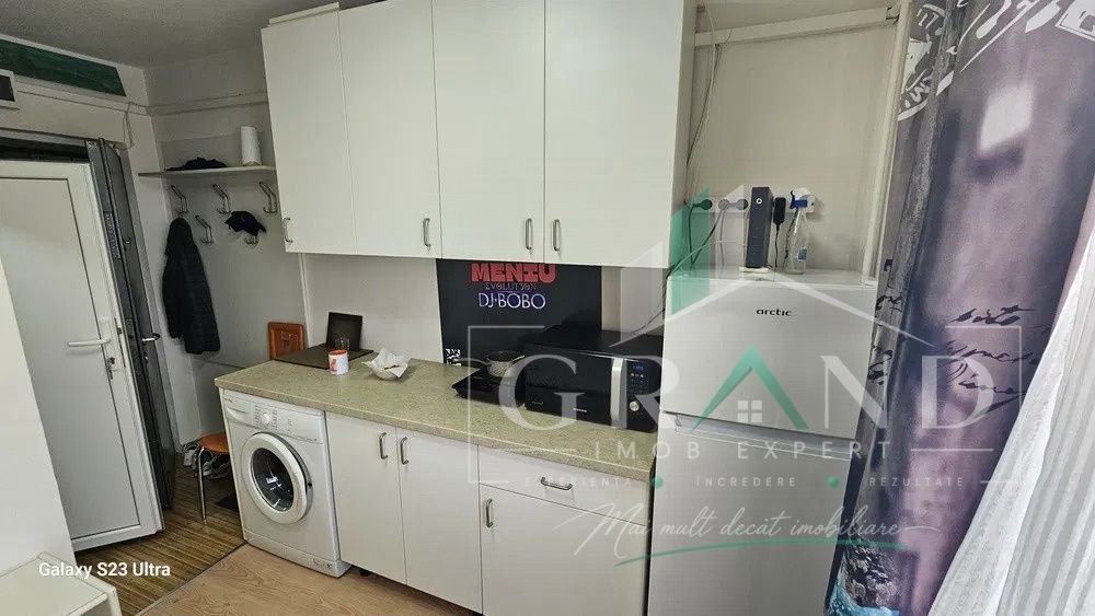 Garsoniera in zona Iulius mall – fotografia 3 din 4