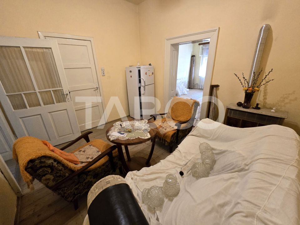 Casa tip duplex de vanzare la curte comuna pivnita in Piata Cluj Sibiu – fotografia 7 din 15