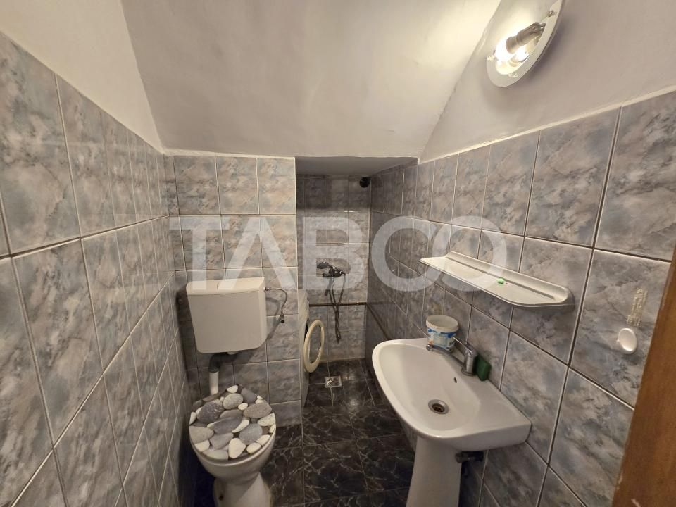 Apartament decomandat 93 utili curte proprie pivnita Sub Arini Sibiu – fotografia 7 din 20