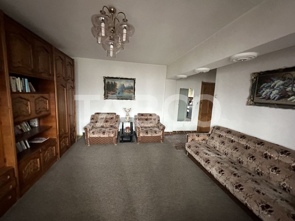 Apartament de inchiriat  2 camere decomandat etaj 3 mobilat utilat – fotografia 3 din 6