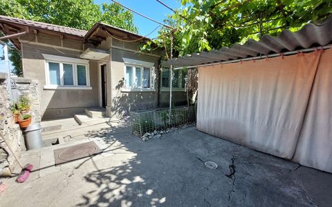 CASA 3 CAMERE  |  TOMIS 2  |  STADION