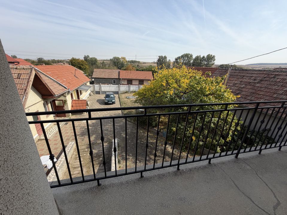 CASA Vintu D+P+E+M cu 4100 mp .Teren Intravilan si Extravilan Utilitati – fotografia 22 din 70