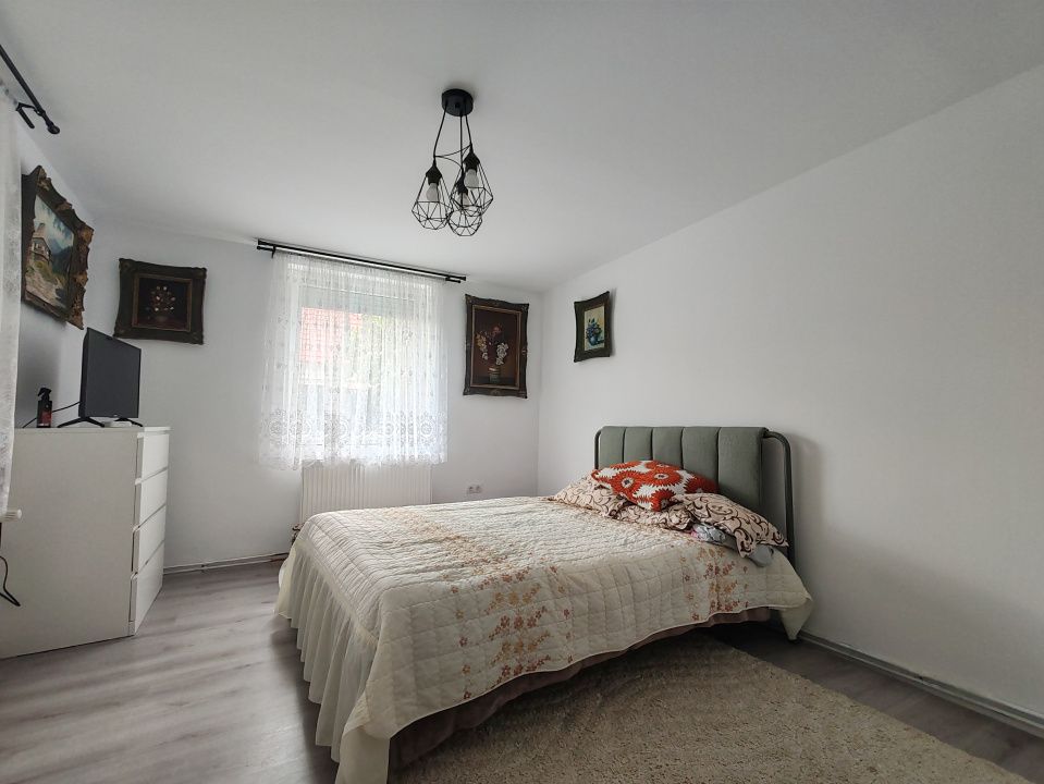 Casă de vânzare – Păuca 1400 mp teren , 132mp utili. – fotografia 1 din 13