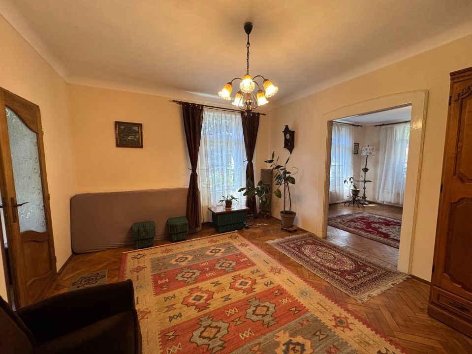 Ofertă de vânzare casă cu 5 camere+ garaj, zona P-Ța Cipariu – fotografia 14 din 22