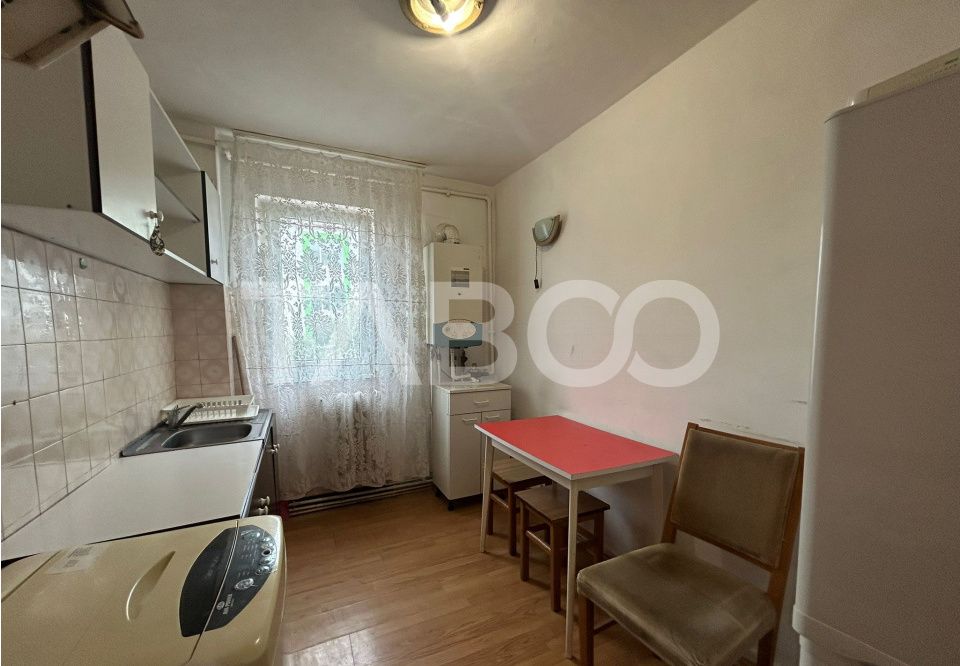 Apartament 60 mpu 3 camere cu balcon si pivnita in zona Mihai Viteazu – fotografia 6 din 9