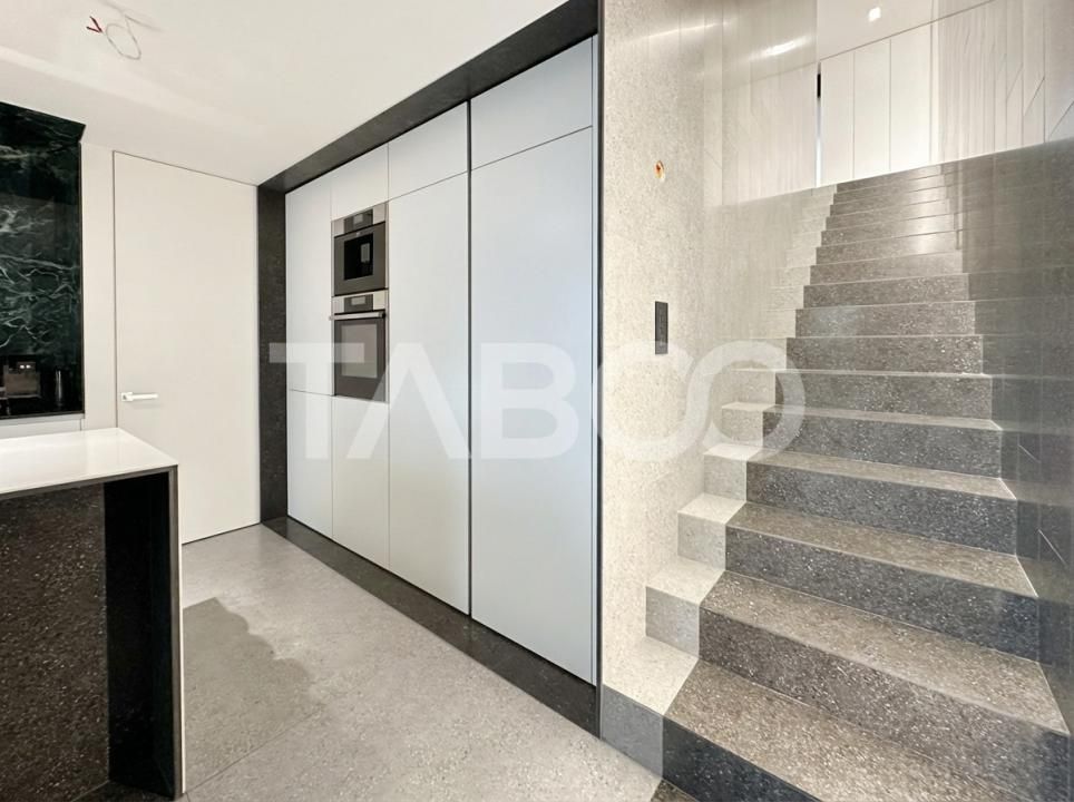 De vanzare unitate duplex ultrafinisata vedere panoramica spre oras – fotografia 4 din 22