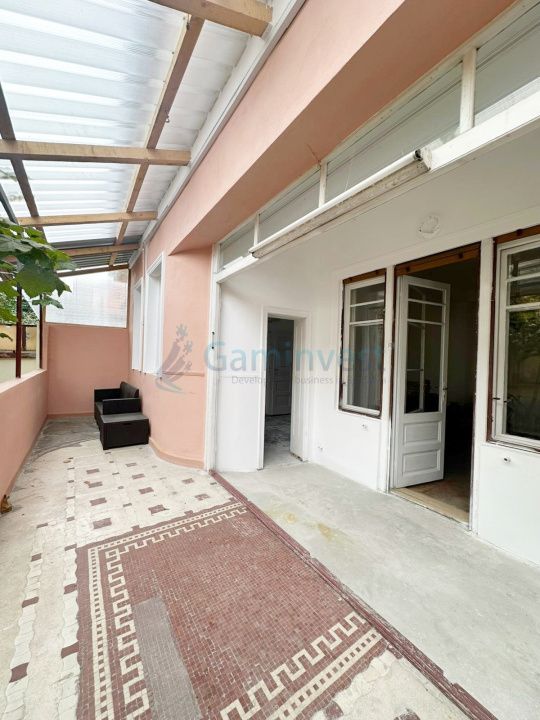 Doua case independente,singur in curte, central, Oradea – fotografia 5 din 10