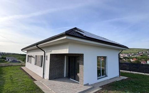 Casă individuală, P+Pod, panouri fotovoltaice, teren 500mp | Chinteni