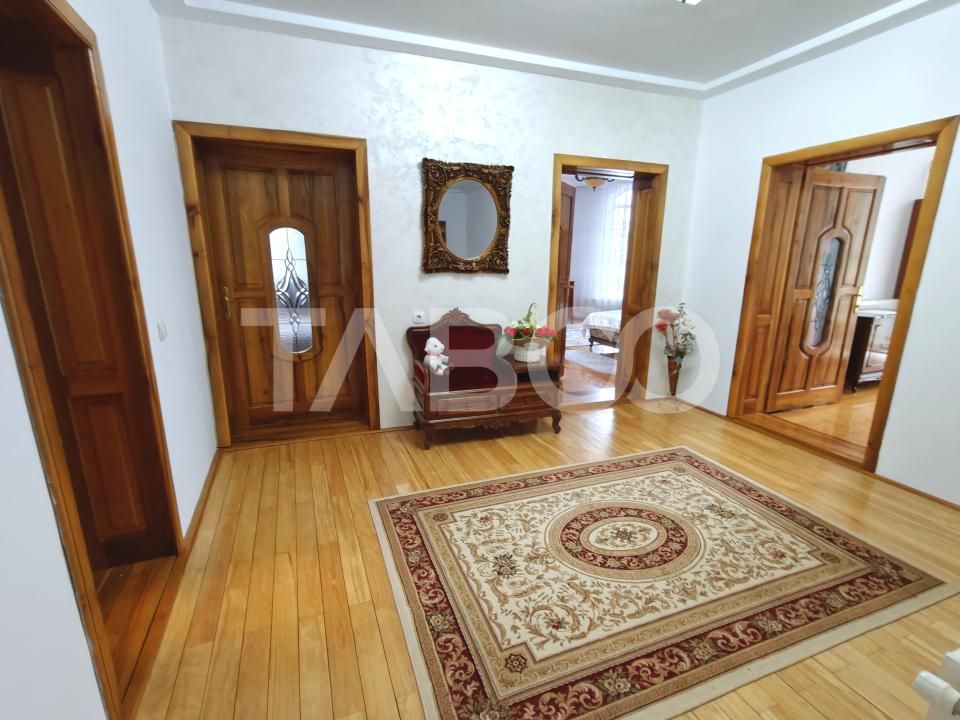 Casa moderna si spatioasa 5 camere luminoase - mobilata si utilata – fotografia 18 din 24