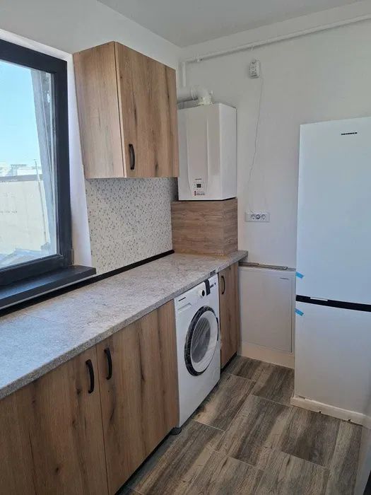 3 Camere de inchiriat | Brancoveanu | 2 Bai | Centrala | Parcare | Metrou – fotografia 8 din 11