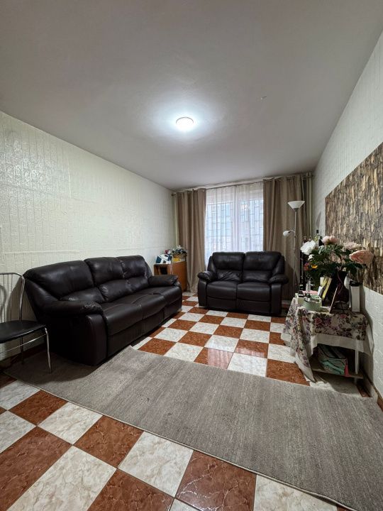 Apartament 4 Camere Sebastian - Margeanului – fotografia 1 din 15