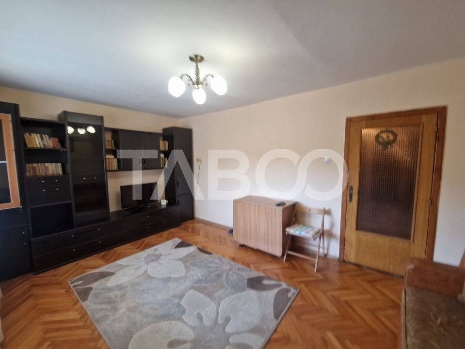 Apartament decomandat 2 camere mobilat si utilat Turnisor – fotografia 2 din 10