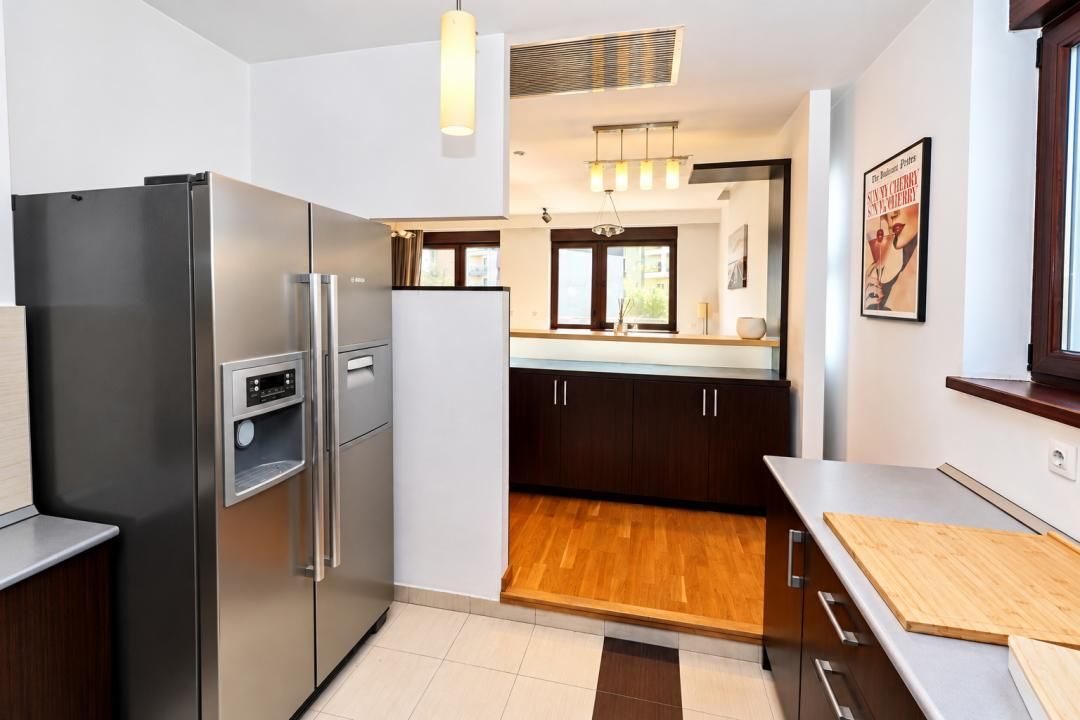 DUPLEX ÎN HERĂSTRĂU | 5 CAMERE | OFFICE | 3 BĂI | 4 BALCOANE | PARCARE 3 MAȘINI – fotografia 24 din 24