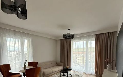 Apartament 3 Camere, LUX, 53 mp, lift, garaj, terasa de 27 mp, zona Eroilor!