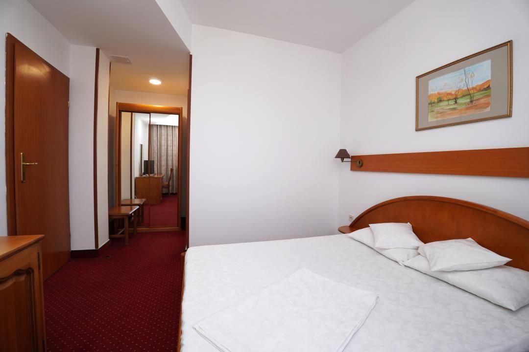 Hotel Sunny - Giurgiu | 24 Hotel Units + Restaurant + 20 Parking + Land 1776sqm – fotografia 21 din 37
