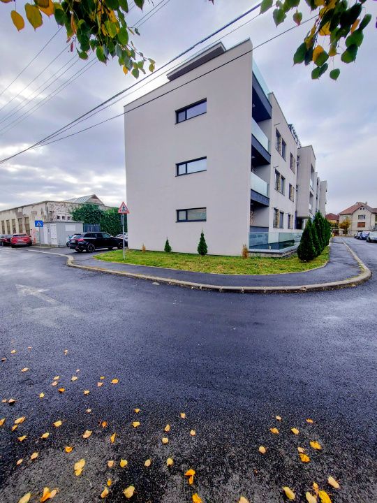 SIBIU, ZONA KOGĂLNICEANU, 55,20 mp, 2 CAMERE, LOGIE 13 MP, PARCARE SUBTERANĂ – fotografia 52 din 68