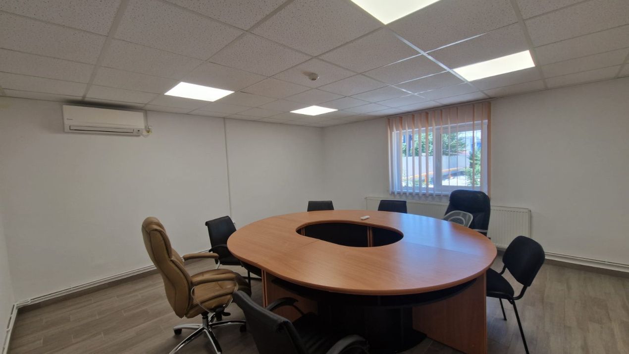 Spatiu de birouri, 43mp, Carcea, zona Ford – fotografia 1 din 1