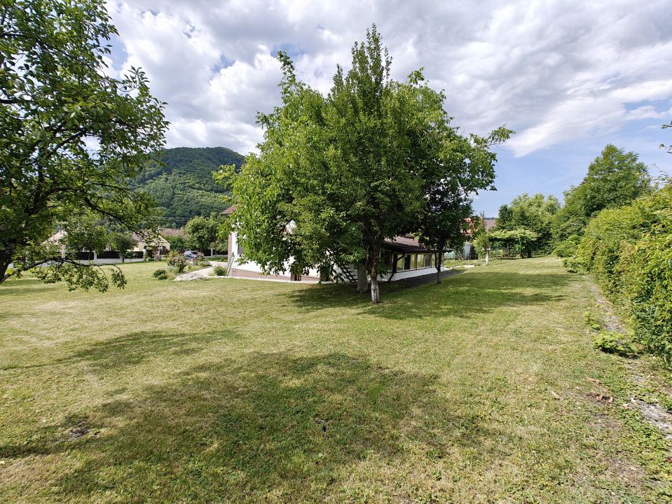 COMISION 0% Casă individuală/5 camere/garaj/2.628mp teren/Cisnădioara – fotografia 9 din 25