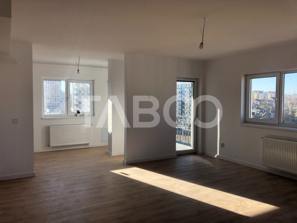 COMISION 0 Apartament 91 mp 4 camere cu LOC PARCARE Doamna Stanca – fotografia 4 din 12