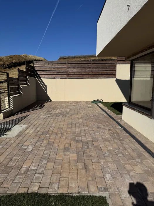Casa cuplata/Duplex, 350mp teren, Dezmir – fotografia 6 din 8