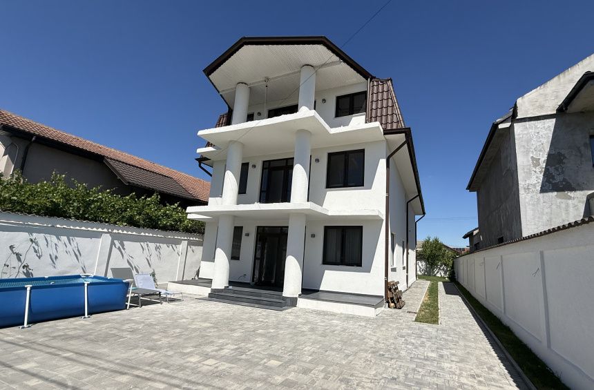 Casa P+1+M, 460 mp teren, 340 mp utili, Brestei – fotografia 1 din 8