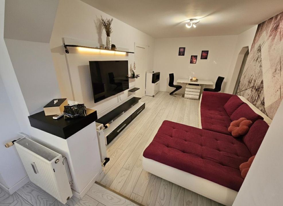 Apartament 3 camere renovat complet | Titan – Minis – Costin Georgian – fotografia 8 din 13