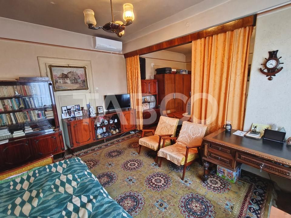 Apartament decomandat cu 3 camere pe strada Tribunei - Comision 0 – fotografia 8 din 9