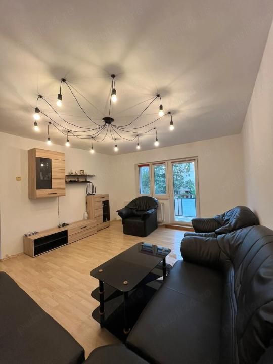 Apartament cu 4 camere, 81 mp, 2 băi și 2 balcoane | Câmpia Turzii – fotografia 2 din 9