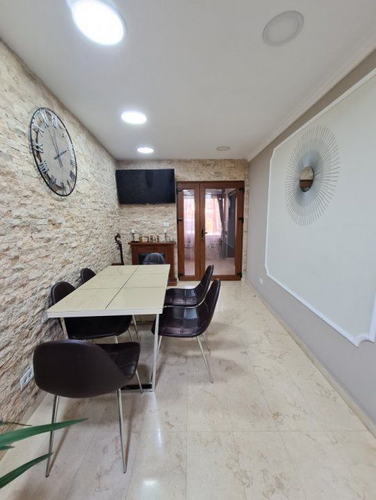 Vila 6 Camere - Domnesti – fotografia 13 din 36