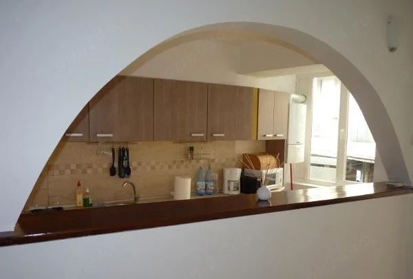 2 Camere de inchiriat | Parcul Cismigiu | Metrou | Centrala Proprie – fotografia 2 din 8