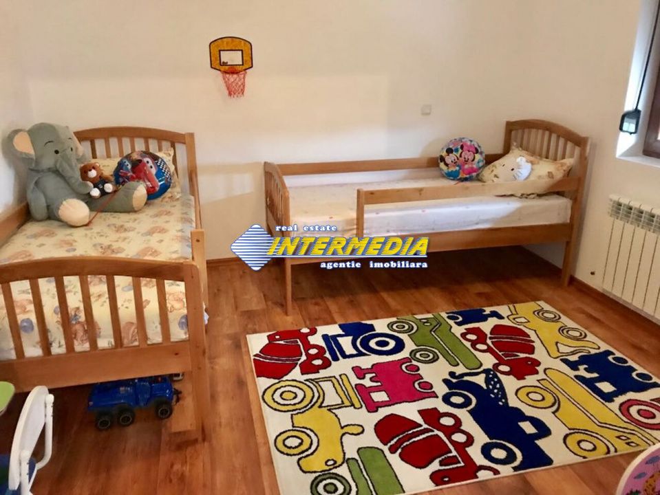 Casa de vanzare Alba Iulia CETATE cu 4 dormitoare si living finisata complet – fotografia 4 din 34
