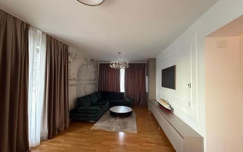 3 Camere de inchiriat | Luxuria Residence | 2 Bai | Centrala | Parcare