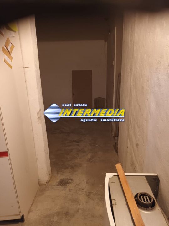 Vanzare BOXA 20 mp Cetate Arnsberg  ideal pentru locuit birou spatiu sau cabinet – fotografia 11 din 12
