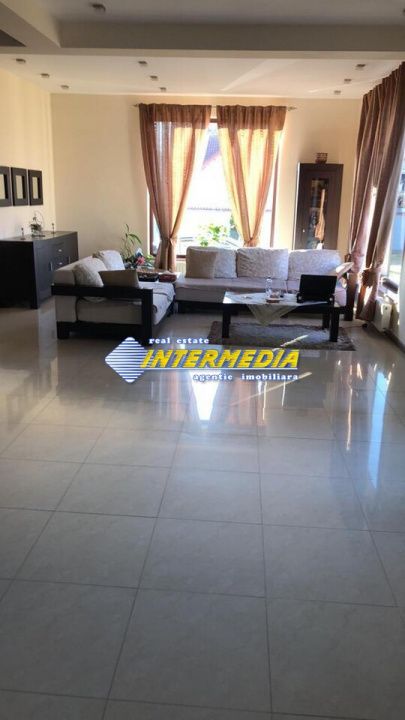 Vila de Vanzare in Alba Iulia CETATE Kaufland 6 camere D+P+E cu 2550 mp. Teren – fotografia 19 din 27