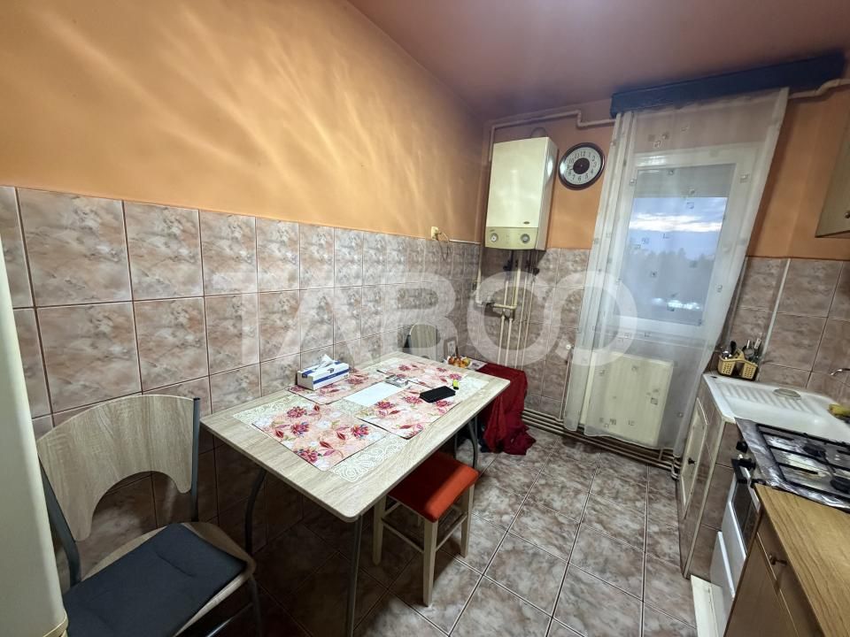 Apartament 3 camere etaj 3 boxa la subsol aer conditionat 62 mpu – fotografia 7 din 9