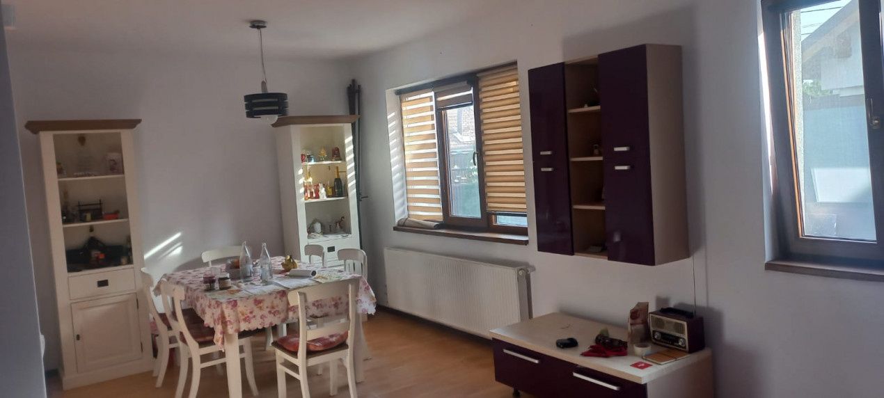 Casă pe un nivel , Apahida, 237 mp utili, 2000mp teren – fotografia 5 din 7